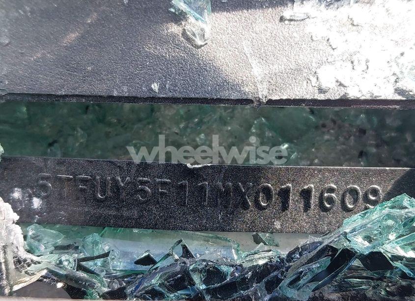 Photo 9 of 2021 Toyota Tundra SR5 (VIN 5TFUY5F11MX011609)