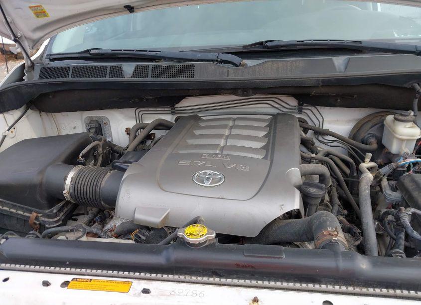 Photo 10 of 2010 Toyota Tundra DOUBLE CAB SR5 (VIN 5TFUY5F12AX116526)