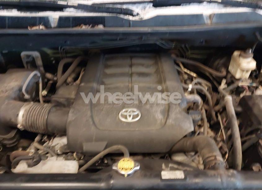 Photo 10 of 2011 Toyota Tundra GRADE 5.7L V8 (VIN 5TFUY5F12BX173049)