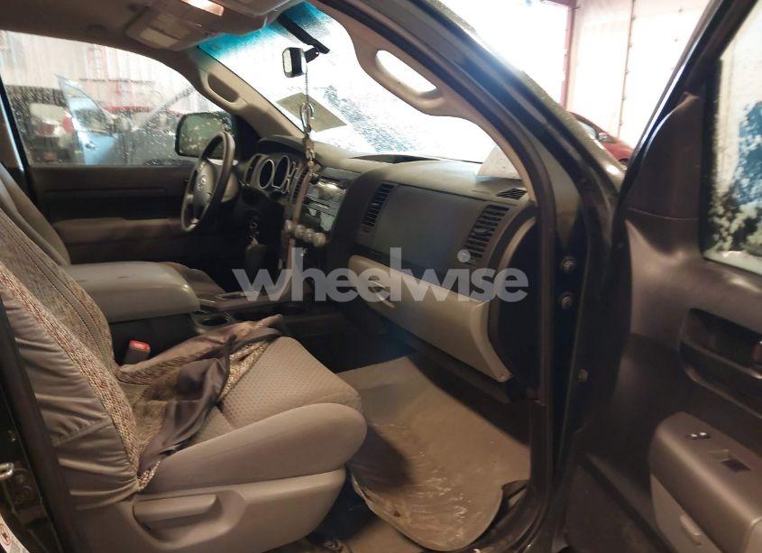 Photo 5 of 2011 Toyota Tundra GRADE 5.7L V8 (VIN 5TFUY5F12BX173049)