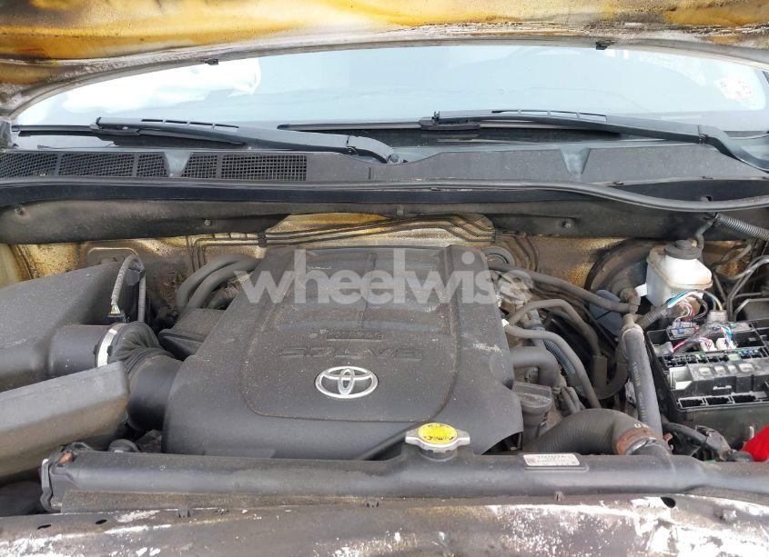 Photo 10 of 2012 Toyota Tundra GRADE 5.7L V8 (VIN 5TFUY5F12CX246468)