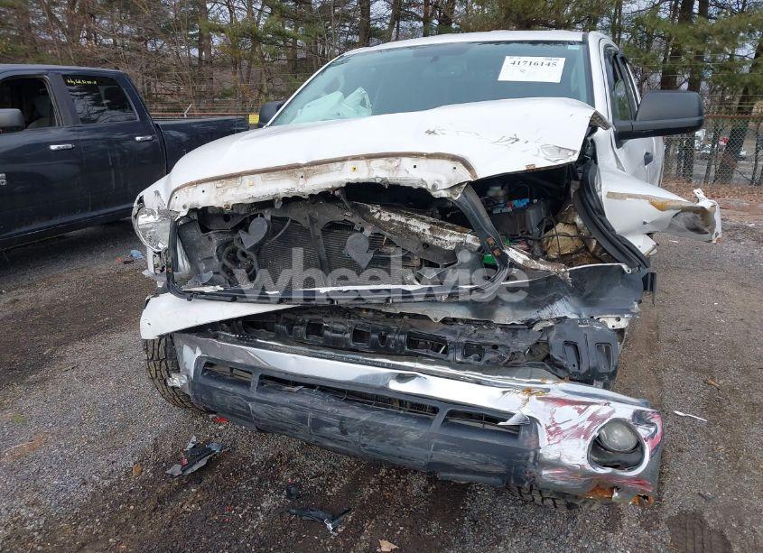 Photo 6 of 2012 Toyota Tundra GRADE 5.7L V8 (VIN 5TFUY5F12CX246468)