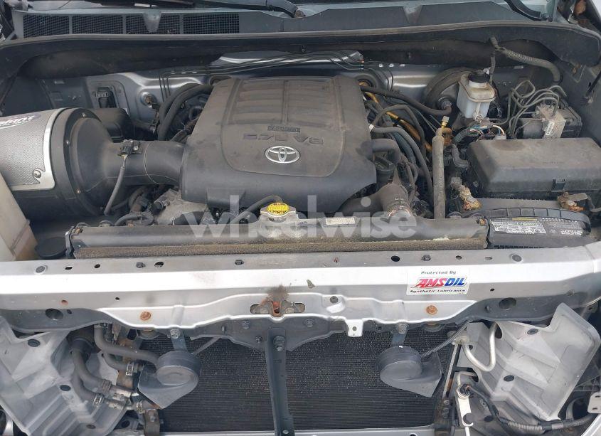 Photo 10 of 2013 Toyota Tundra GRADE 5.7L V8 (VIN 5TFUY5F12DX304788)
