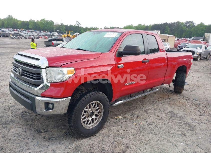 Photo 2 of 2015 Toyota Tundra SR5 5.7L V8 (VIN 5TFUY5F12FX454631)