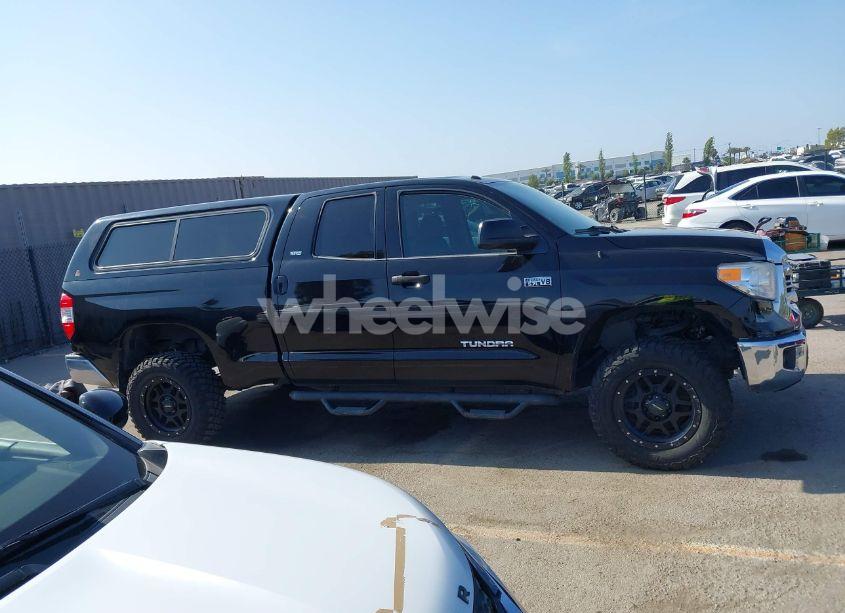 Photo 13 of 2017 Toyota Tundra SR5 5.7L V8 (VIN 5TFUY5F12HX611173)