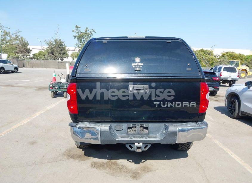 Photo 16 of 2017 Toyota Tundra SR5 5.7L V8 (VIN 5TFUY5F12HX611173)