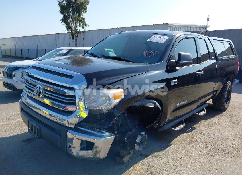Photo 6 of 2017 Toyota Tundra SR5 5.7L V8 (VIN 5TFUY5F12HX611173)
