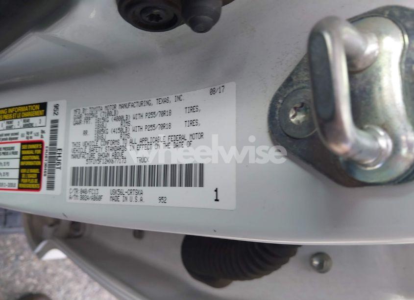 Photo 9 of 2017 Toyota Tundra SR5 5.7L V8 (VIN 5TFUY5F12HX677173)