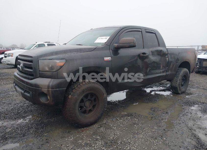 Photo 2 of 2012 Toyota Tundra DOUBLE CAB SR5 (VIN 5TFUY5F13CX212586)