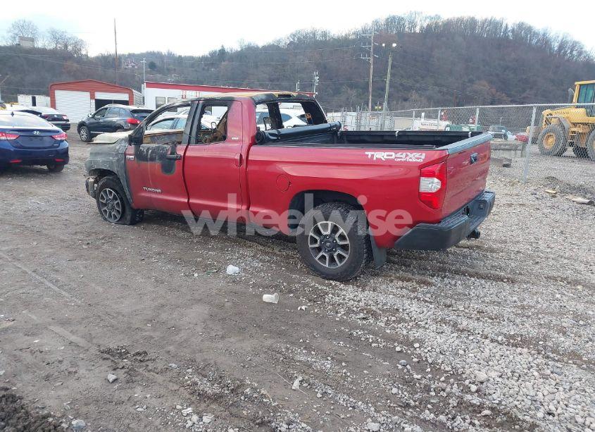 Photo 3 of 2016 Toyota Tundra SR5 5.7L V8 (VIN 5TFUY5F13GX512182)