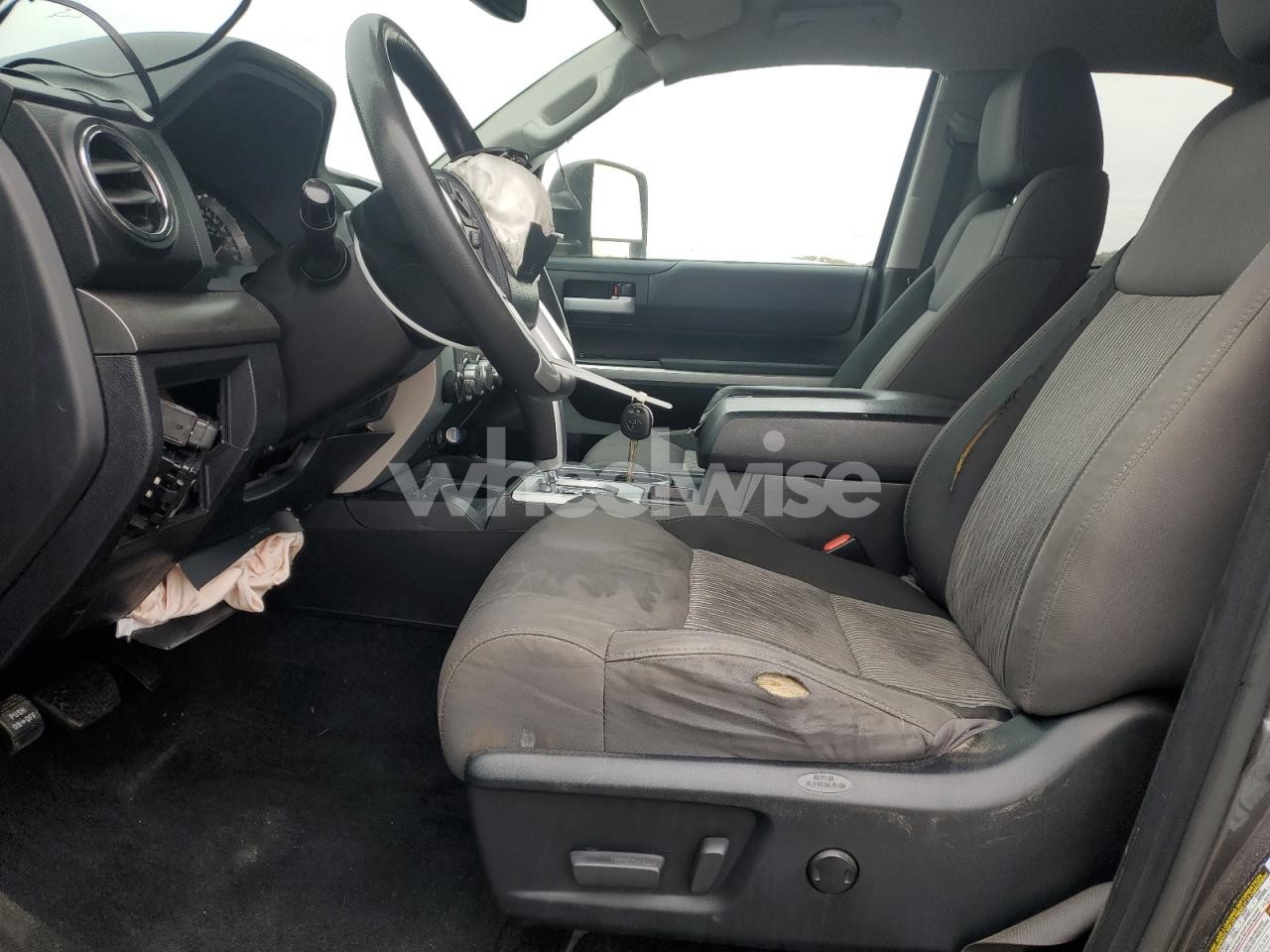 Photo 7 of 2017 TOYOTA TUNDRA DOUBLE CAB SR (VIN 5TFUY5F13HX617726)