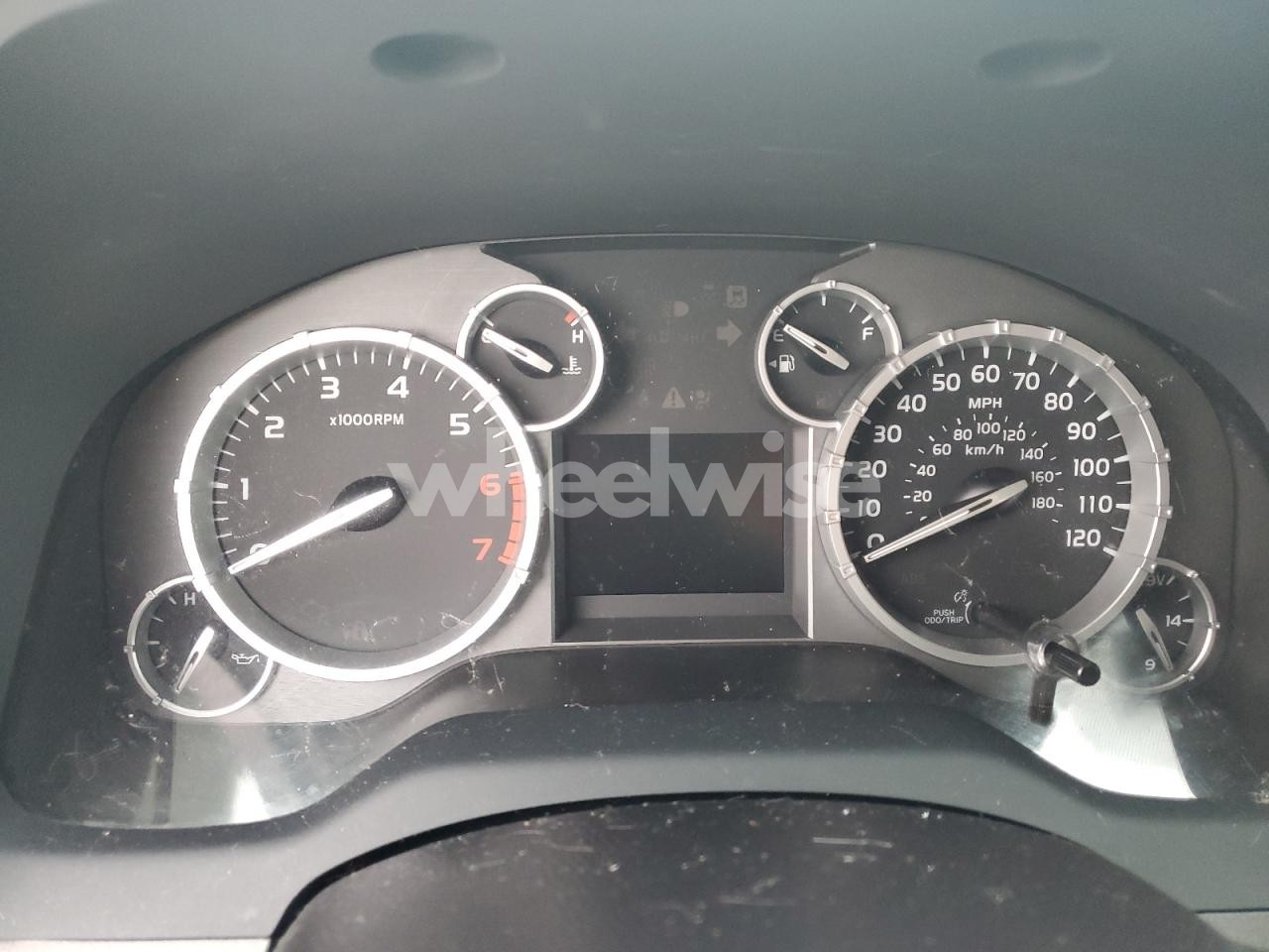 Photo 9 of 2017 TOYOTA TUNDRA DOUBLE CAB SR (VIN 5TFUY5F13HX617726)