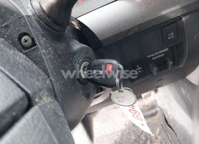 Photo 11 of 2020 Toyota Tundra SR5 (VIN 5TFUY5F13LX902239)