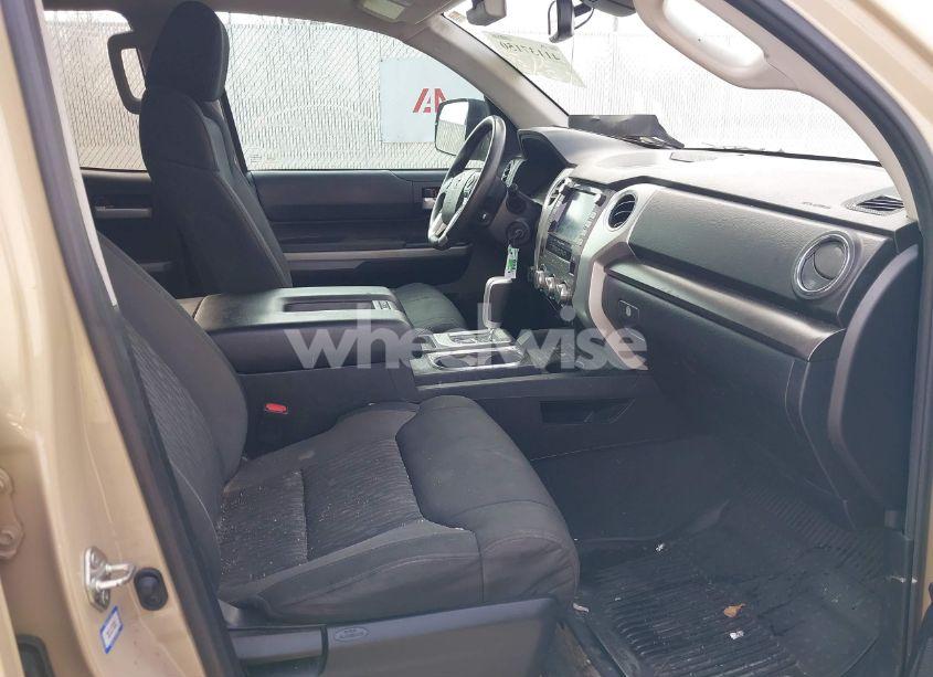 Photo 5 of 2020 Toyota Tundra SR5 (VIN 5TFUY5F13LX902239)