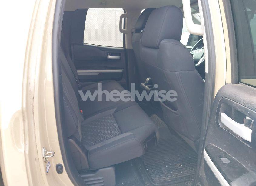 Photo 8 of 2020 Toyota Tundra SR5 (VIN 5TFUY5F13LX902239)