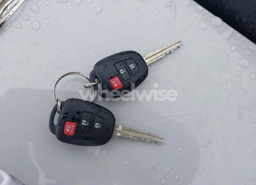 Photo 11 of 2021 Toyota Tundra SR5 (VIN 5TFUY5F13MX022031)