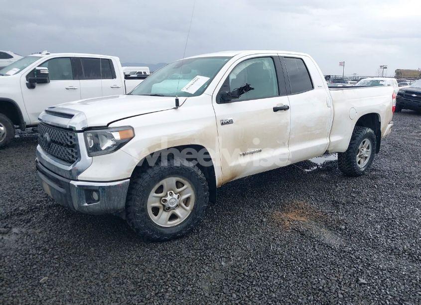 Photo 2 of 2021 Toyota Tundra SR5 (VIN 5TFUY5F13MX022031)