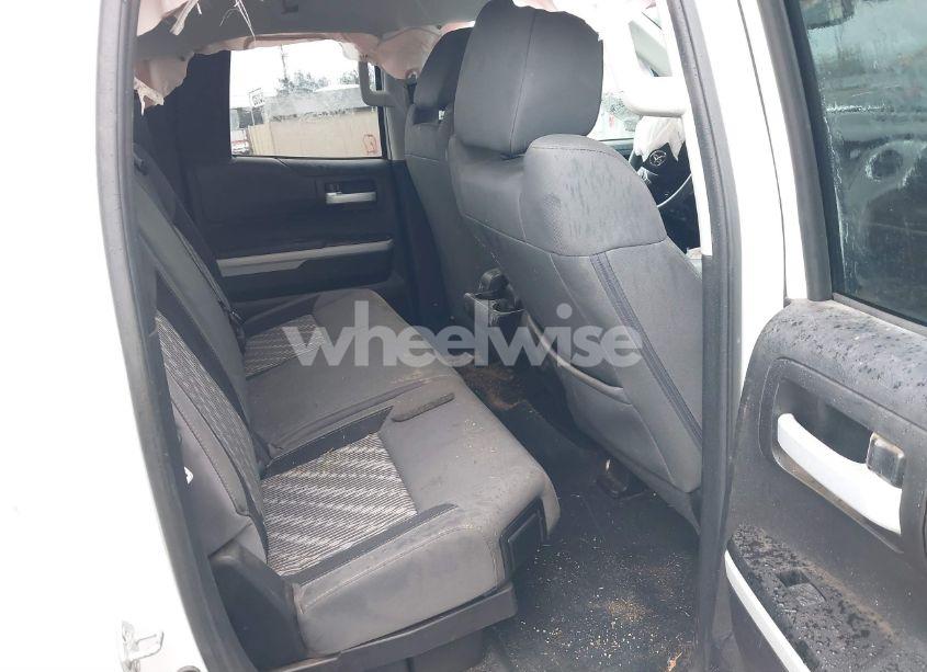 Photo 8 of 2021 Toyota Tundra SR5 (VIN 5TFUY5F13MX022031)