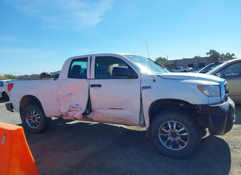 Photo 13 of 2012 Toyota Tundra GRADE 5.7L V8 (VIN 5TFUY5F14CX251705)