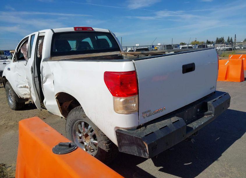 Photo 3 of 2012 Toyota Tundra GRADE 5.7L V8 (VIN 5TFUY5F14CX251705)