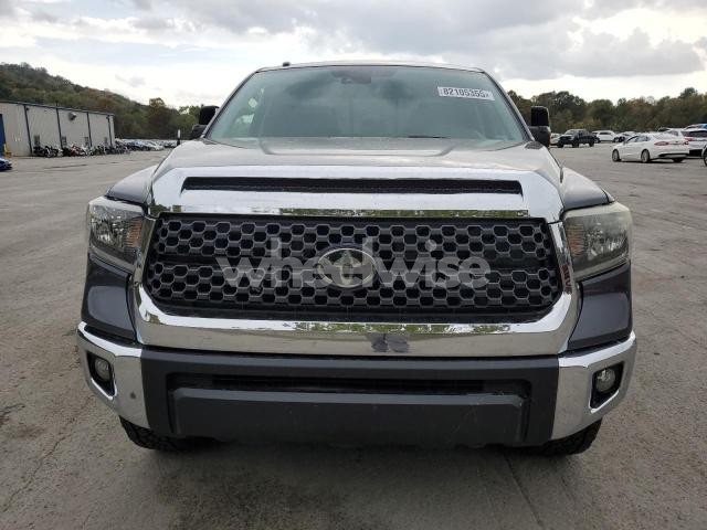 Photo 7 of 2018 TOYOTA TUNDRA DOUBLE CAB SR (VIN 5TFUY5F14JX721065)