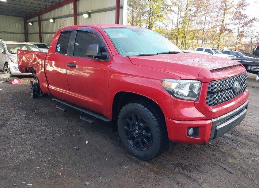 2020 Toyota Tundra SR5 (VIN 5TFUY5F14LX918658) main photo