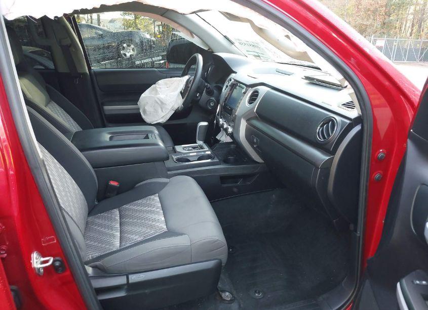 Photo 5 of 2020 Toyota Tundra SR5 (VIN 5TFUY5F14LX918658)