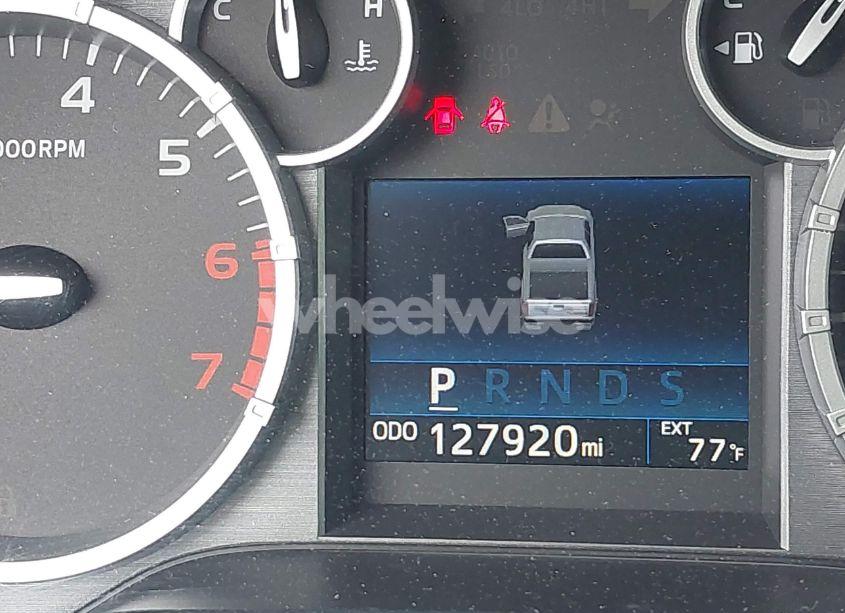 Photo 15 of 2016 Toyota Tundra SR5 5.7L V8 (VIN 5TFUY5F15GX503144)