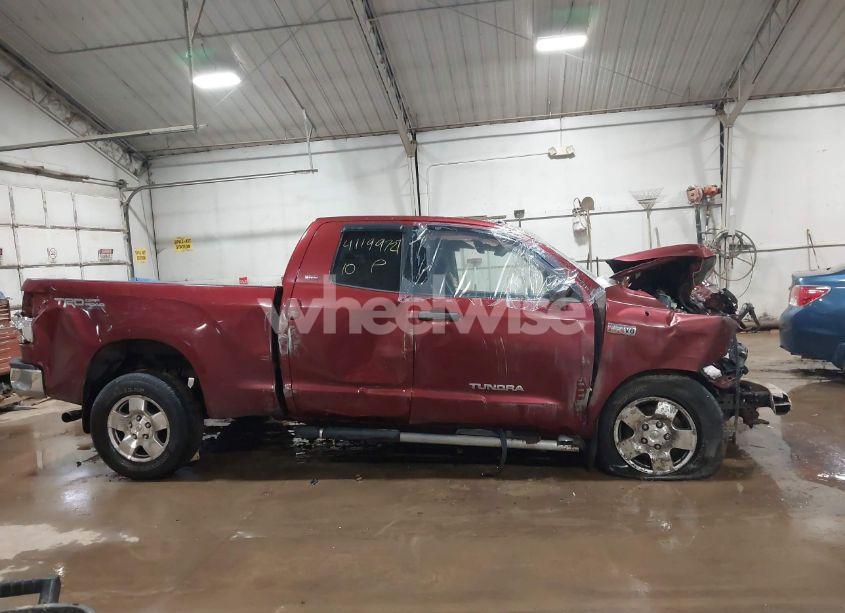 Photo 13 of 2010 Toyota Tundra GRADE 5.7L V8 (VIN 5TFUY5F16AX102483)