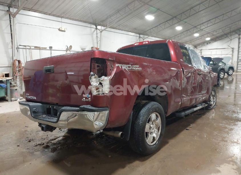 Photo 4 of 2010 Toyota Tundra GRADE 5.7L V8 (VIN 5TFUY5F16AX102483)