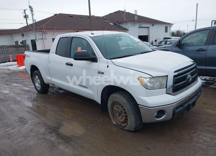 2011 Toyota Tundra GRADE 5.7L V8 (VIN 5TFUY5F16BX163365) main photo