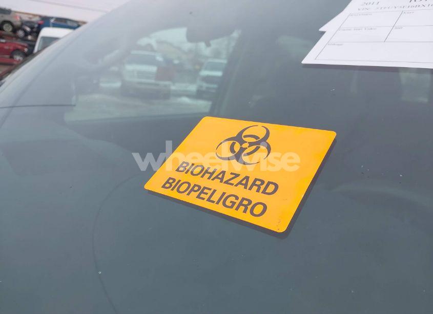 Photo 10 of 2011 Toyota Tundra GRADE 5.7L V8 (VIN 5TFUY5F16BX163365)