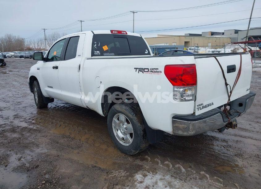 Photo 3 of 2011 Toyota Tundra GRADE 5.7L V8 (VIN 5TFUY5F16BX163365)