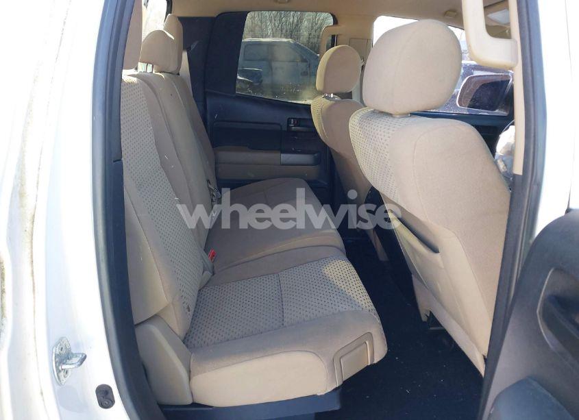 Photo 8 of 2013 Toyota Tundra GRADE 5.7L V8 (VIN 5TFUY5F16DX271164)