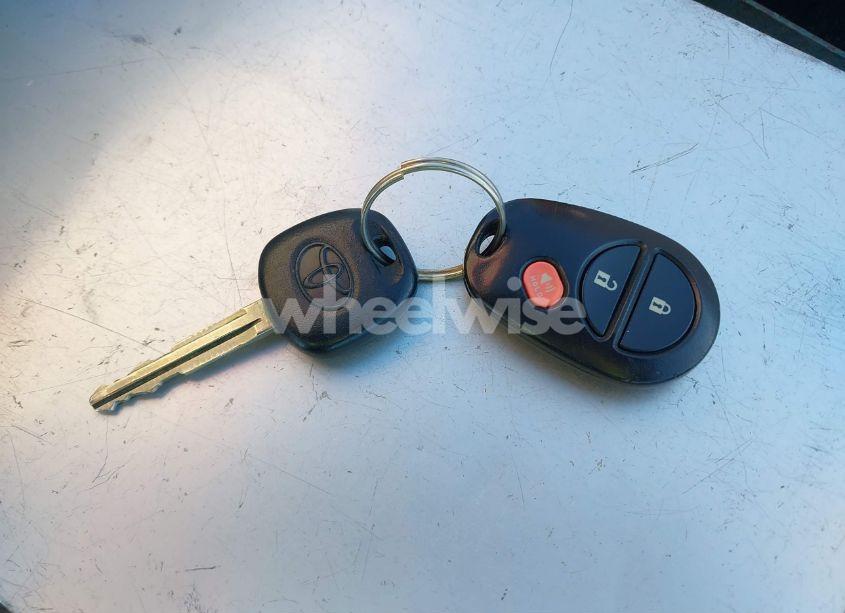 Photo 11 of 2010 Toyota Tundra DOUBLE CAB SR5 (VIN 5TFUY5F17AX155936)