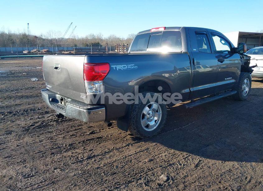 Photo 4 of 2011 Toyota Tundra GRADE 5.7L V8 (VIN 5TFUY5F17BX161821)