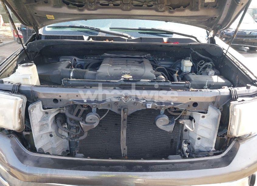 Photo 10 of 2012 Toyota Tundra GRADE 5.7L V8 (VIN 5TFUY5F17CX225907)
