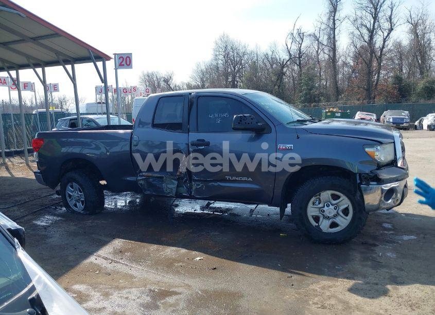 Photo 13 of 2012 Toyota Tundra GRADE 5.7L V8 (VIN 5TFUY5F17CX225907)
