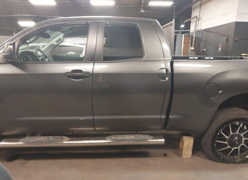 Photo 14 of 2013 Toyota Tundra DOUBLE CAB SR5 (VIN 5TFUY5F17DX303782)