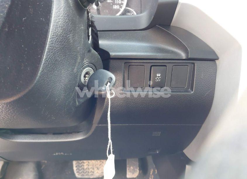 Photo 11 of 2014 Toyota Tundra SR 5.7L V8 (VIN 5TFUY5F17EX330272)