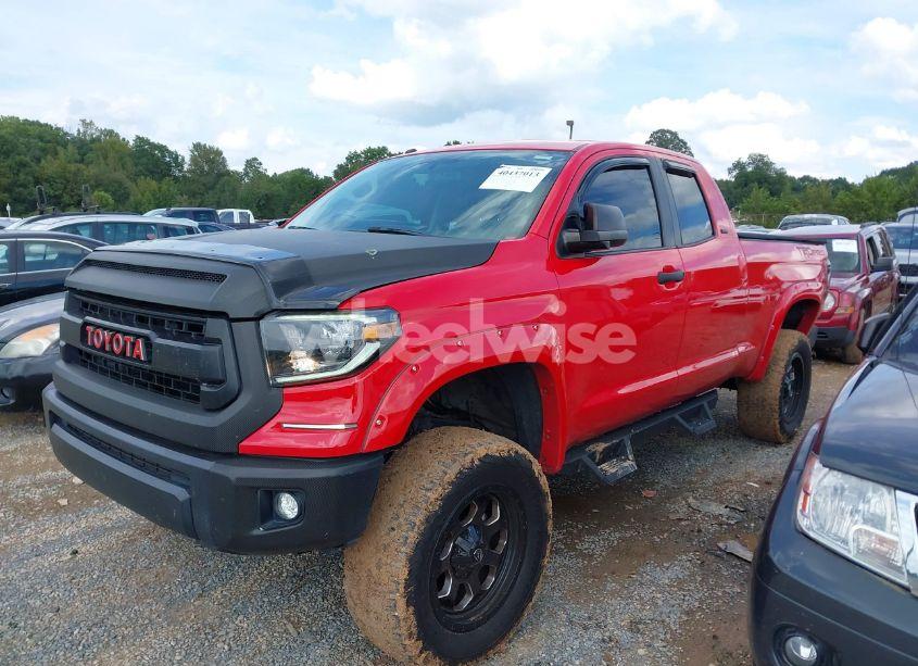 Photo 2 of 2014 Toyota Tundra SR 5.7L V8 (VIN 5TFUY5F17EX330272)