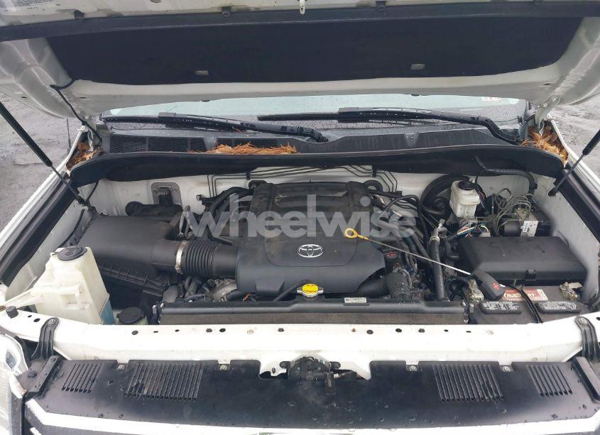 Photo 10 of 2016 Toyota Tundra SR5 5.7L V8 (VIN 5TFUY5F17GX495936)