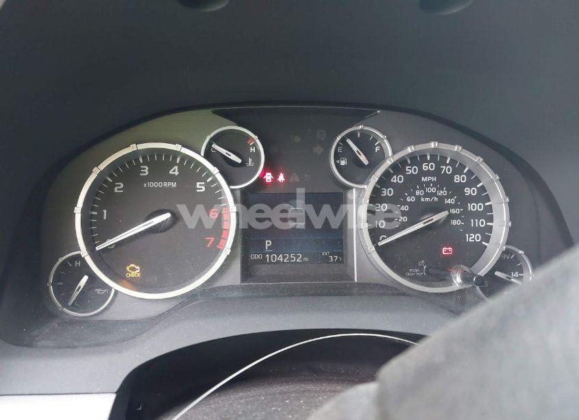 Photo 7 of 2016 Toyota Tundra SR5 5.7L V8 (VIN 5TFUY5F17GX495936)