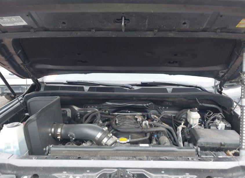 Photo 10 of 2017 Toyota Tundra SR5 5.7L V8 (VIN 5TFUY5F17HX592099)