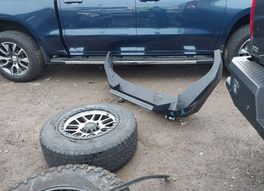 Photo 12 of 2017 Toyota Tundra SR5 5.7L V8 (VIN 5TFUY5F17HX592099)