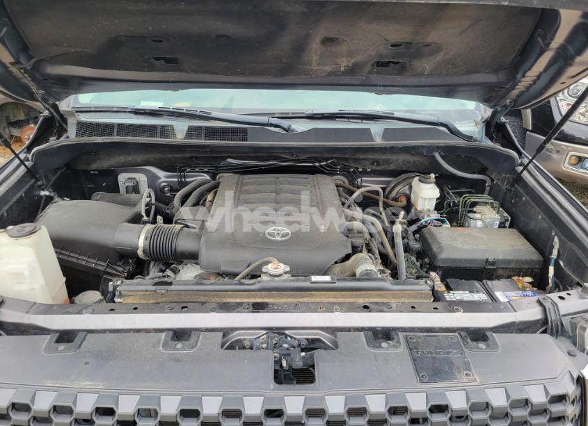 Photo 10 of 2020 Toyota Tundra N/A (VIN 5TFUY5F17LX872064)