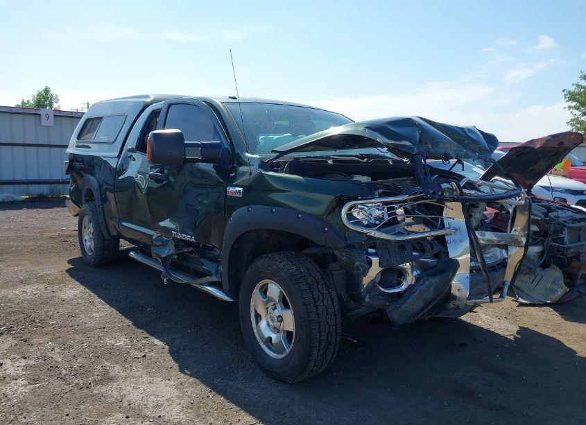 2010 Toyota Tundra GRADE 5.7L V8 (VIN 5TFUY5F18AX144248) main photo
