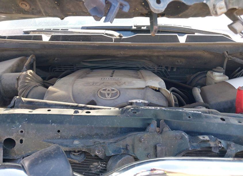 Photo 10 of 2010 Toyota Tundra GRADE 5.7L V8 (VIN 5TFUY5F18AX144248)
