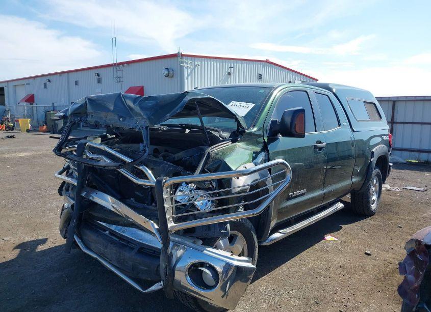 Photo 2 of 2010 Toyota Tundra GRADE 5.7L V8 (VIN 5TFUY5F18AX144248)