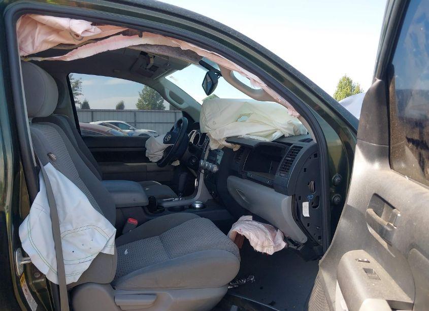 Photo 5 of 2010 Toyota Tundra GRADE 5.7L V8 (VIN 5TFUY5F18AX144248)